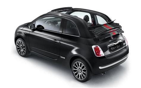 gordel rechts fiat 500 gucci|Gucci cabriolet Fiat 500.